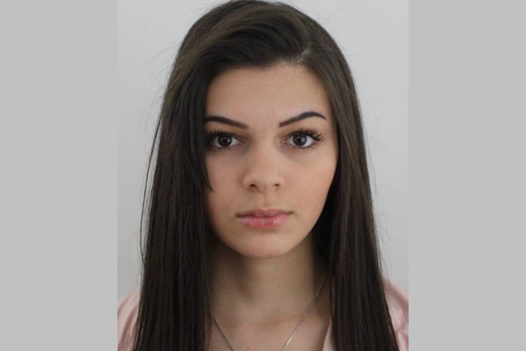 Bratislavská polícia hľadá nezvestnú 15-ročnú Jennifer. Naposledy ju videli v značkovom oblečení