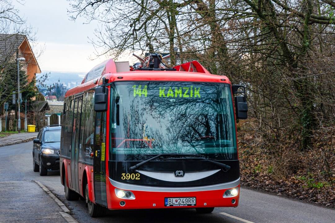Foto: Bratislavskými MHD-ečkami sa počas sviatkov môžete odviesť k niekoľkým atrakciám v okolí