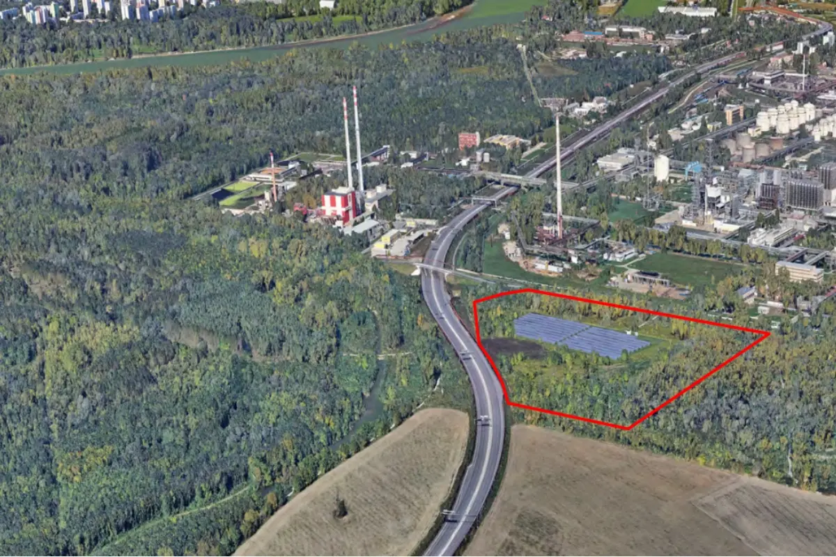 Foto: V Podunajských Biskupiciach má vzniknúť kontroverzný projekt. Slovnaft má obavy, že je v jeho bezpečnostnom pásme