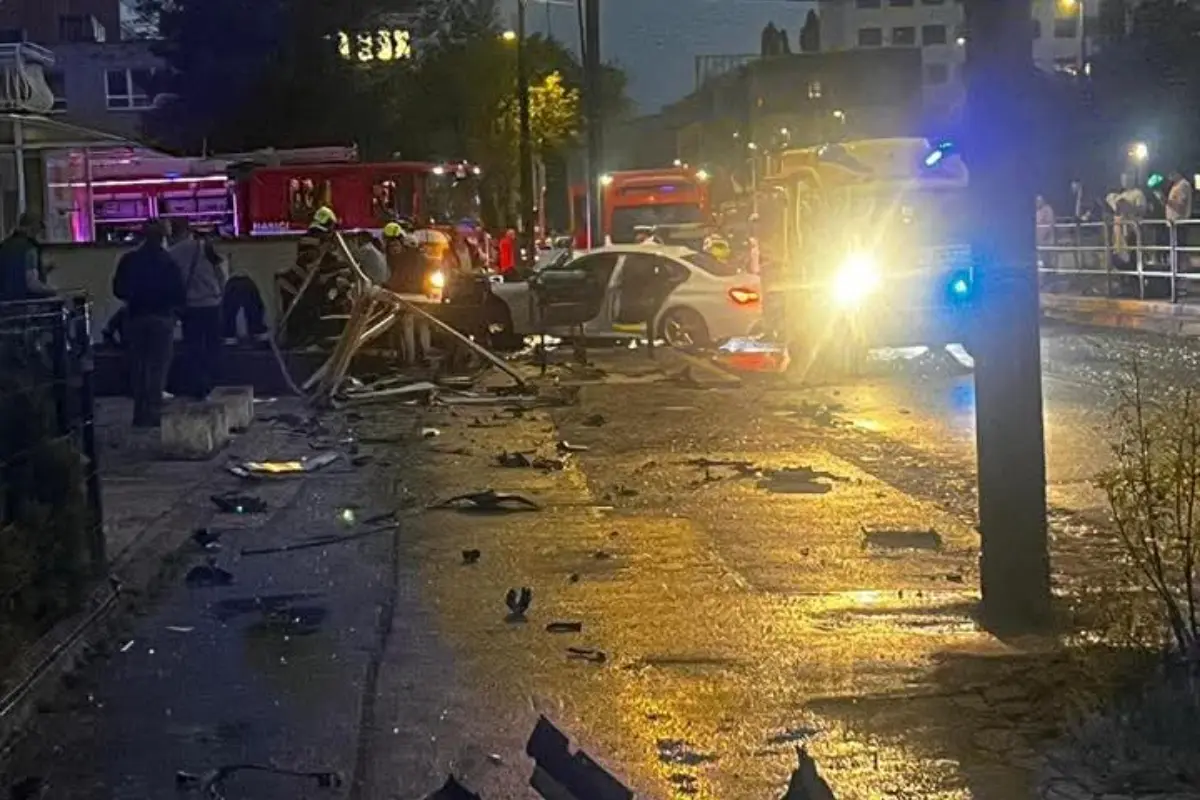 Foto: Pri Figare smerom do Rače došlo k nehode. Policajti autá otáčajú