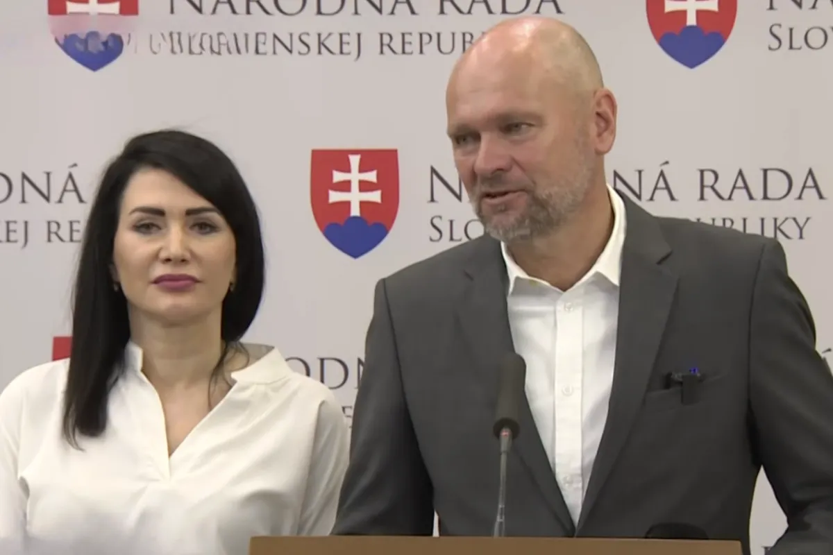 Sulík skončil v SaS  a spolu s Cigánikovou budú kandidovať v najbližších voľbách, v hre je aj Sme rodina