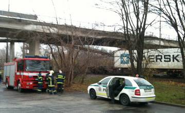 Medzi Malackami a Plaveckým Štvrtkom zomrel 22-ročný muž po zrážke s vlakom