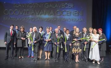 Bratislavský samosprávny kraj už po 16. raz ocenil významné osobnosti kraja Cenou Samuela Zocha
