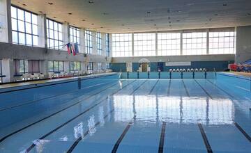 VIDEO: Legendárna Plaváreň Pasienky sa rekonštruuje, na rade je výmena bazénovej techniky