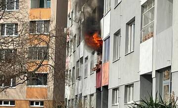 VIDEO: V bratislavskej Petržalke došlo v jednom z bytových domov k výbuchu