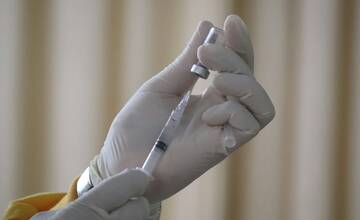 V Bratislave a Malackách budú očkovať proti HPV vírusu, stačí sa zaregistrovať