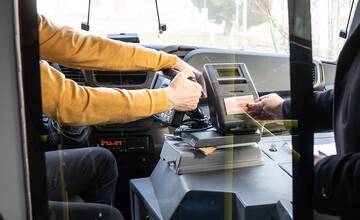 Bratislavskej MHD stále chýbajú vodiči. Rušenie spojov a liniek však nehrozí