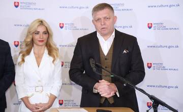 Nie sme duchovní bezdomovci. Studenková, Vášaryová aj Stanke chcú, aby sa Fico ospravedlnil. Výzva má 60 signatárov 