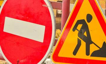 Vodiči pozor. Na bratislavskej diaľnici D2 budú cez víkend opravovať pripájacie pruhy