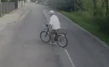 VIDEO: Nepoznáte tohto cyklistu? Polícia objasňuje dopravnú nehodu a pátra po jeho totožnosti