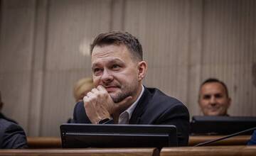 Samuel Migaľ mal v minulosti ministerstvu vnútra dodať brožúrky, ktoré boli až päťnásobne predražené