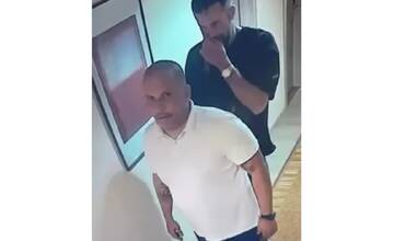 VIDEO: Z hotelu na Nivách zmizli drahé mince a hotovosť v hodnote 140-tisíc eur. Polícia pátra po dvoch mužoch