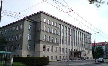 V Bratislave horela časť Justičného paláca. Jeden z väzňov podpálil celu