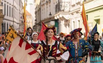 FOTO: V Bratislave cez víkend ožila minulosť. Pozrite si zábery z Korunovačných dní 2024