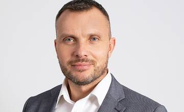 Člen Republiky Miroslav Suja sa zrejme postaví pred súd. Za predanie techniky za symbolické euro mu hrozí väzenie