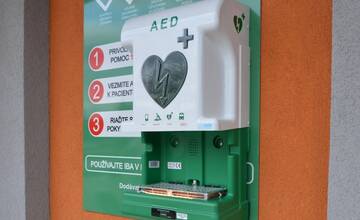 Šokujúca krádež v Stupave: Zlodej si domov odniesol defibrilátor aj so súpravou kurzu prvej pomoci