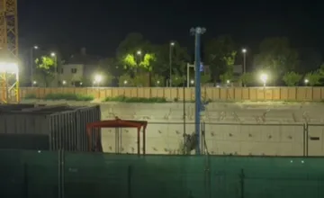 VIDEO: Hluk zo stavby na Bajkalskej robí obyvateľom zo života peklo. Obyvatelia bytovky nemôžu v noci vôbec spať