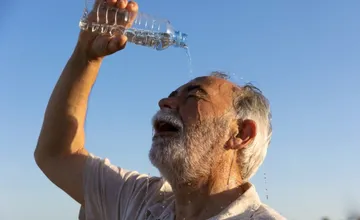 Horúčavy v Bratislavskom kraji pretrvávajú, SHMÚ opäť varuje. Môže byť až 33 stupňov Celzia