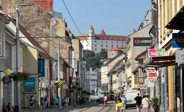 Čistenie kanalizácie uzavrie Špitálsku ulicu pre električky 3 a 4, jazdiť budú počas víkendu cez Obchodnú