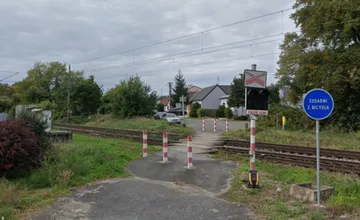 Medzi Veľkými Levármi a Malackami sa opäť stala tragická nehoda, vlak zrazil neznámu osobu