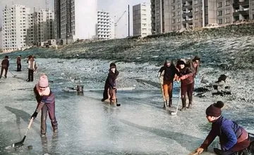 Bratislavčania spomínajú na zamrznuté Chorvátske rameno, detstvo plné korčuľovania a hier bez mobilov