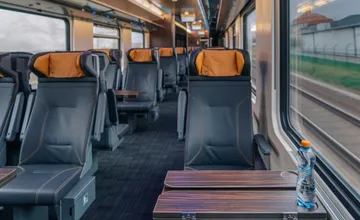 Vlak z Zürichu do Bratislavy je kvôli poškodeniu trakčného vedenia odrieknutý, cestujúci môžu využiť náhradné spoje