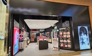 Obľúbená kozmetická značka zatvorila jedinú slovenskú predajňu, nenájdete ju už ani v známom obchodnom centre