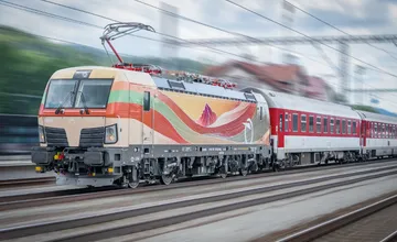 Rýchlik do Bratislavy nabral obrovské meškanie, pri Výhybňa Lúčivná došlo k poruche