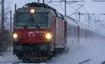 ZSSK mení cestovný poriadok: Výluky zasiahnu Dolné Považie aj spojenie do Česka