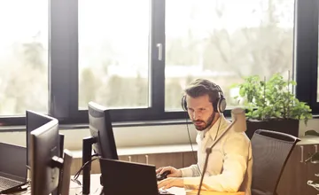 Hľadáte si prácu? Záchranná služba potrebuje kolegov na novú linku pomoci, miesta sú voľné aj v Prešove