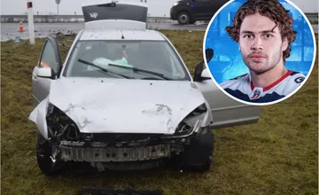 Hokejista Slovanu Roman Kukumberg sa po dlhých týždňoch od nehody prebral z umelého spánku