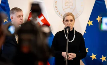 FOTO: Vláda uvoľnila 250-tisíc ton ropy pre Slovnaft. Družba je stále odstavená, informuje ministerka Saková