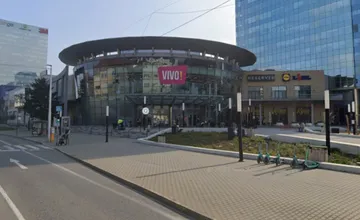 Vo Vivo! skončilo päť známych obchodov so značkovým oblečením, ktoré značky si tam už nekúpite?