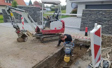 RUMANA – spoľahlivý partner pre zemné práce, bagre a výkopové práce v Bratislavskom kraji