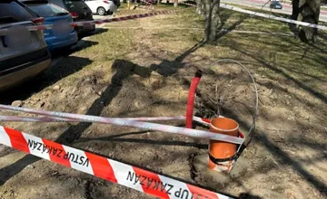 FOTO: Pozor na parkovanie v Lamači. Kvôli prácam na osvetlení musia vodiči uvoľniť parkovisko