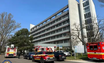 Poplach vo Virologickom ústave SAV! Zamestnanci bojovali s požiarom, museli hasiť