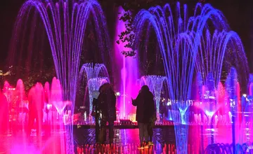 Príde Bratislava o Bielu noc? Najnovšie rozhodnutie ministerstva kultúry ohrozuje viacero obľúbených podujatí