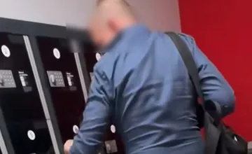 VIDEO: Cudzinca šokoval prístup SBS v bratislavskom Kauflande. Ľudia sa pýtajú, na čo tam vlastne SBS je