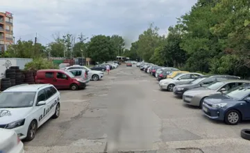 Parkovanie v Ružinove sa opäť mení, parkovacia zóna PAAS sa o pár dní rozšíri o ďalší spoplatnený úsek