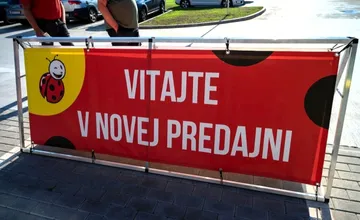 Biedronka príde aj do Bratislavy, objavili sa prvé inzeráty, aké platy ponúkajú?