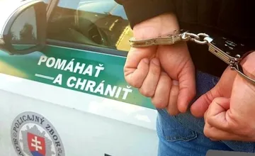 Podvod pri predaji kočíkov v Bratislave: muž mal pripraviť desiatky ľudí o 50-tisíc eur