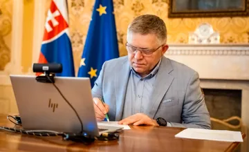 Fico dostal ďalšiu stopku, ani Estónsko mu nepovolí prelet do Mosky za oslavami s Putinom