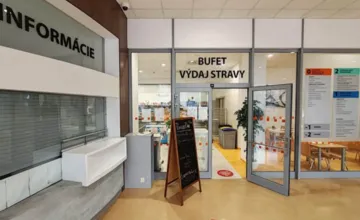 Zákazník kritizuje bufet v bratislavskej nemocnici, nezrovnalosti na účte a nákup bez bločka
