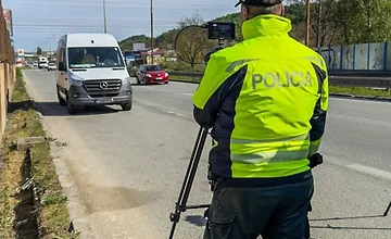 Polícia chystá veľkú dopravnú akciu. Na rizikové úseky v Bratislavskom kraji môžete upozorniť aj vy