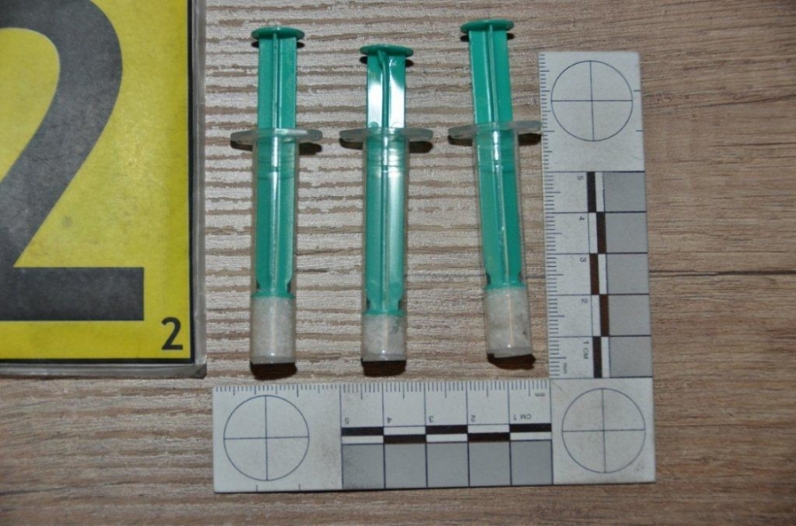 Policajti zaistili takmer 1450 dávok pervitínu, foto 1