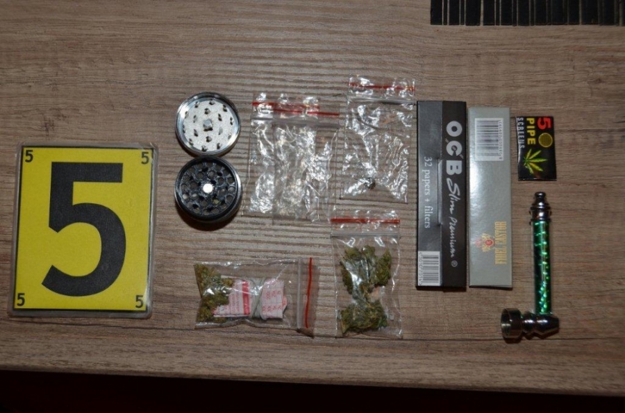 Policajti zaistili takmer 1450 dávok pervitínu, foto 3