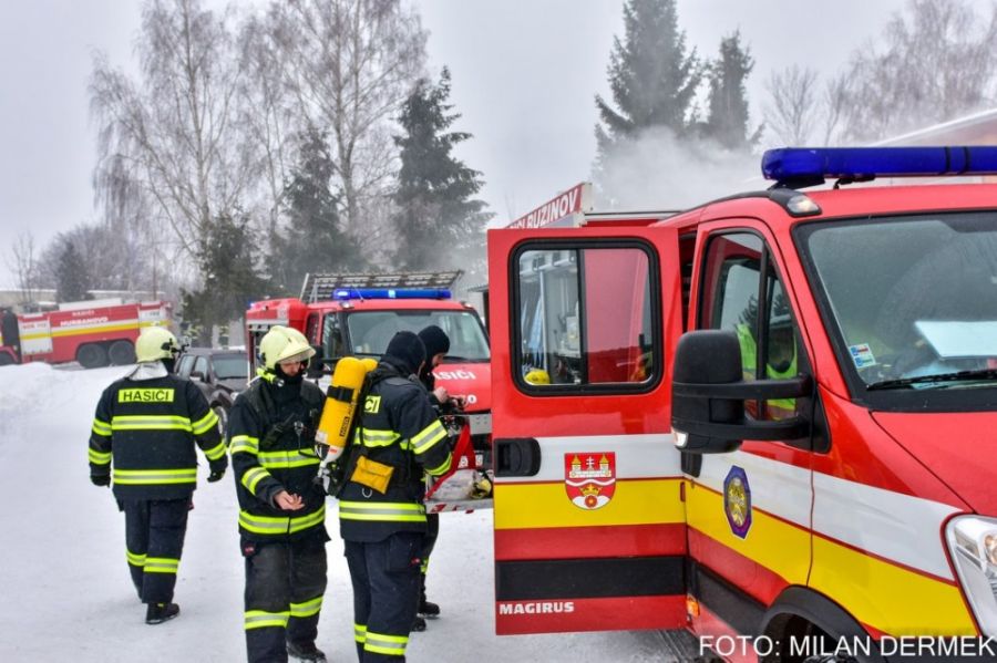 Na odbornom výcviku dobrovoľných hasičov v Lešti sa zúčastnili aj členovia DHZ z Rusoviec a Ružinova, foto 3