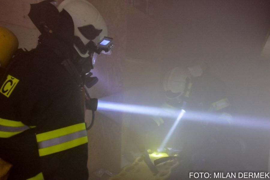 Na odbornom výcviku dobrovoľných hasičov v Lešti sa zúčastnili aj členovia DHZ z Rusoviec a Ružinova, foto 33