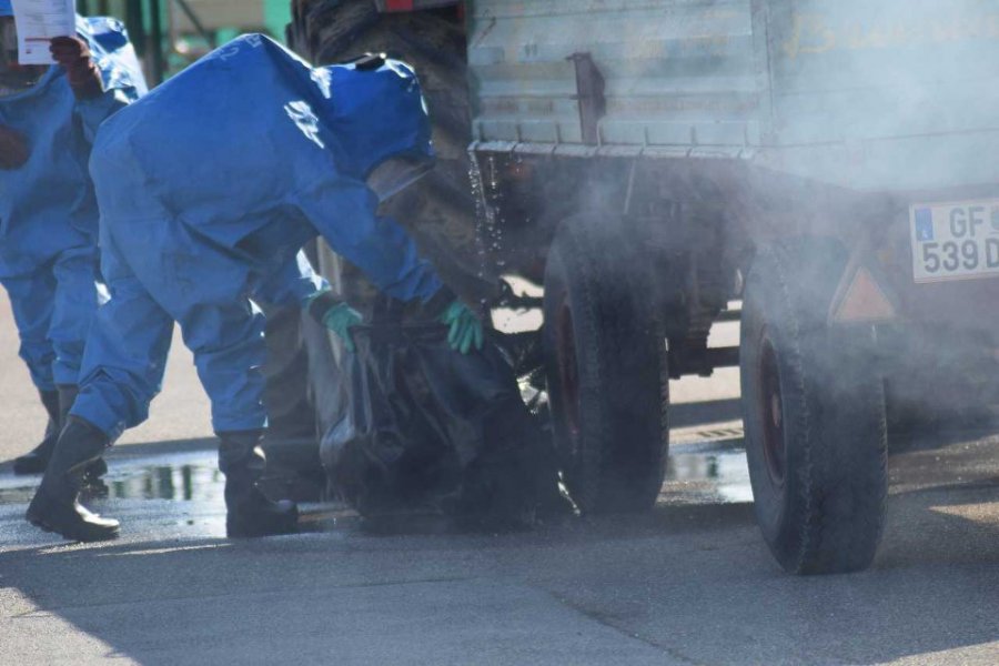 Bratislavskí hasiči si overili a doplnili zručnosti na medzinárodnom cvičení so škodlivými látkami, foto 2