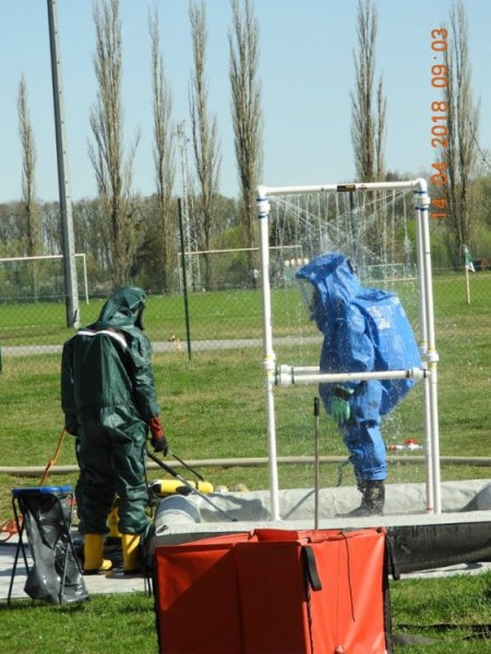 Bratislavskí hasiči si overili a doplnili zručnosti na medzinárodnom cvičení so škodlivými látkami, foto 5